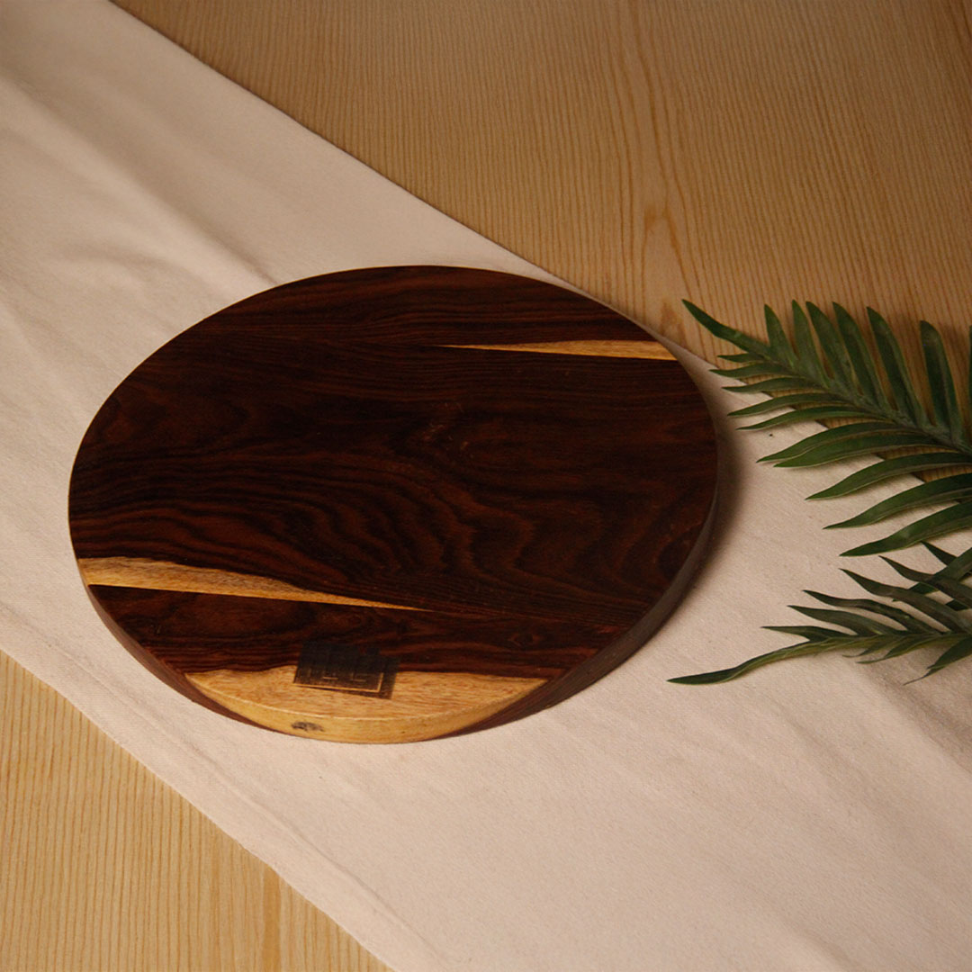 Natural Wooden Circular Cutting Board