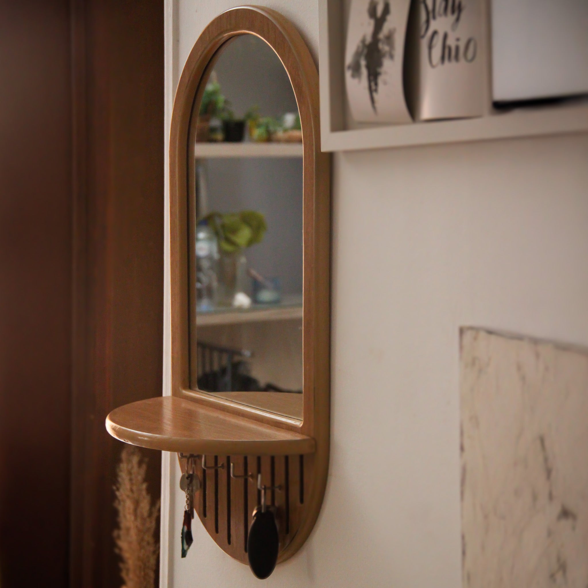 Key Holder with Mirror